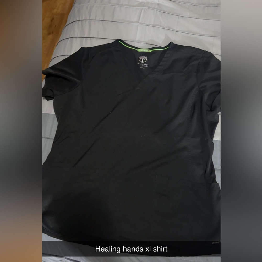 Healing scrub Black V-Neck Scrub Top
